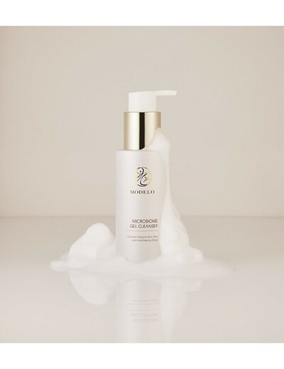 MODELO Microbiome Gel Cleanser 150ml + DÁREK